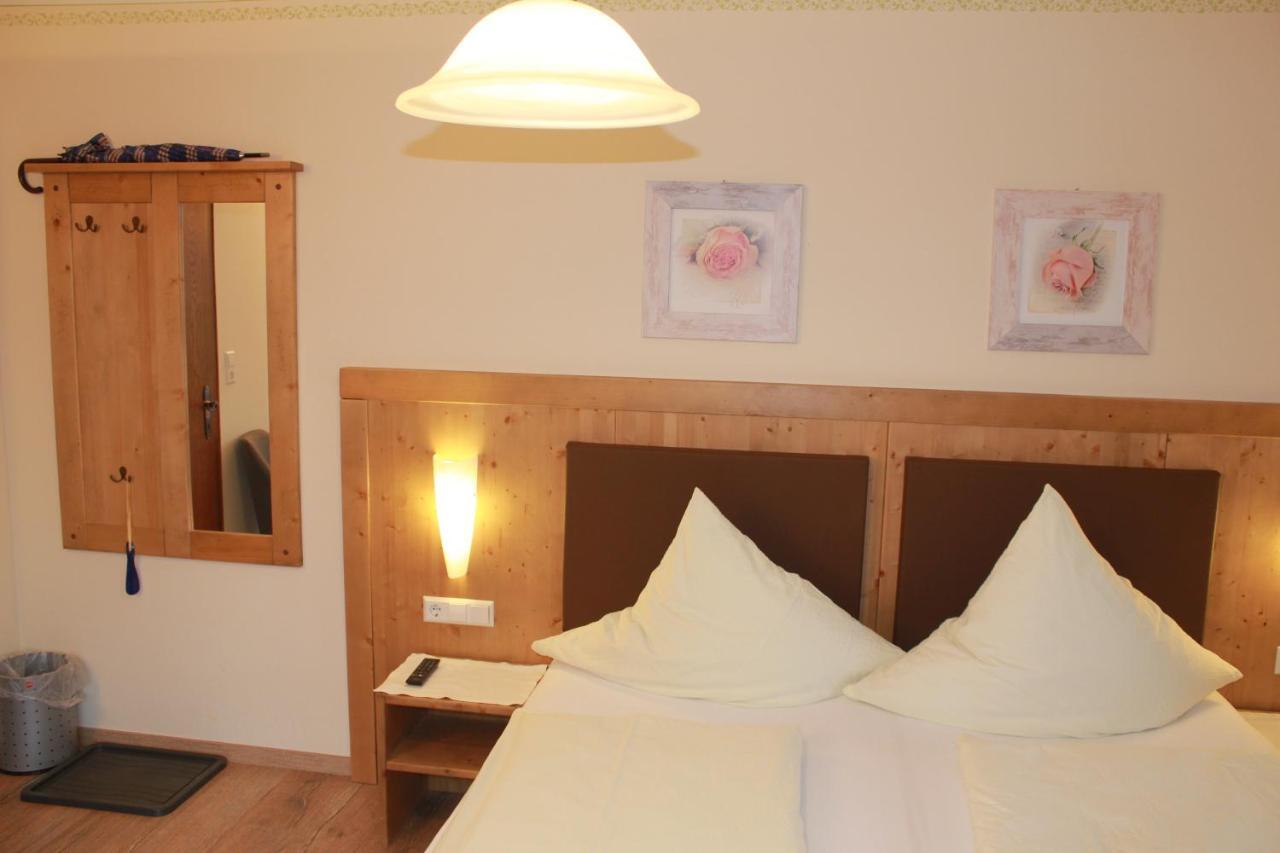 Guest house Gaestehaus Aicher 3*